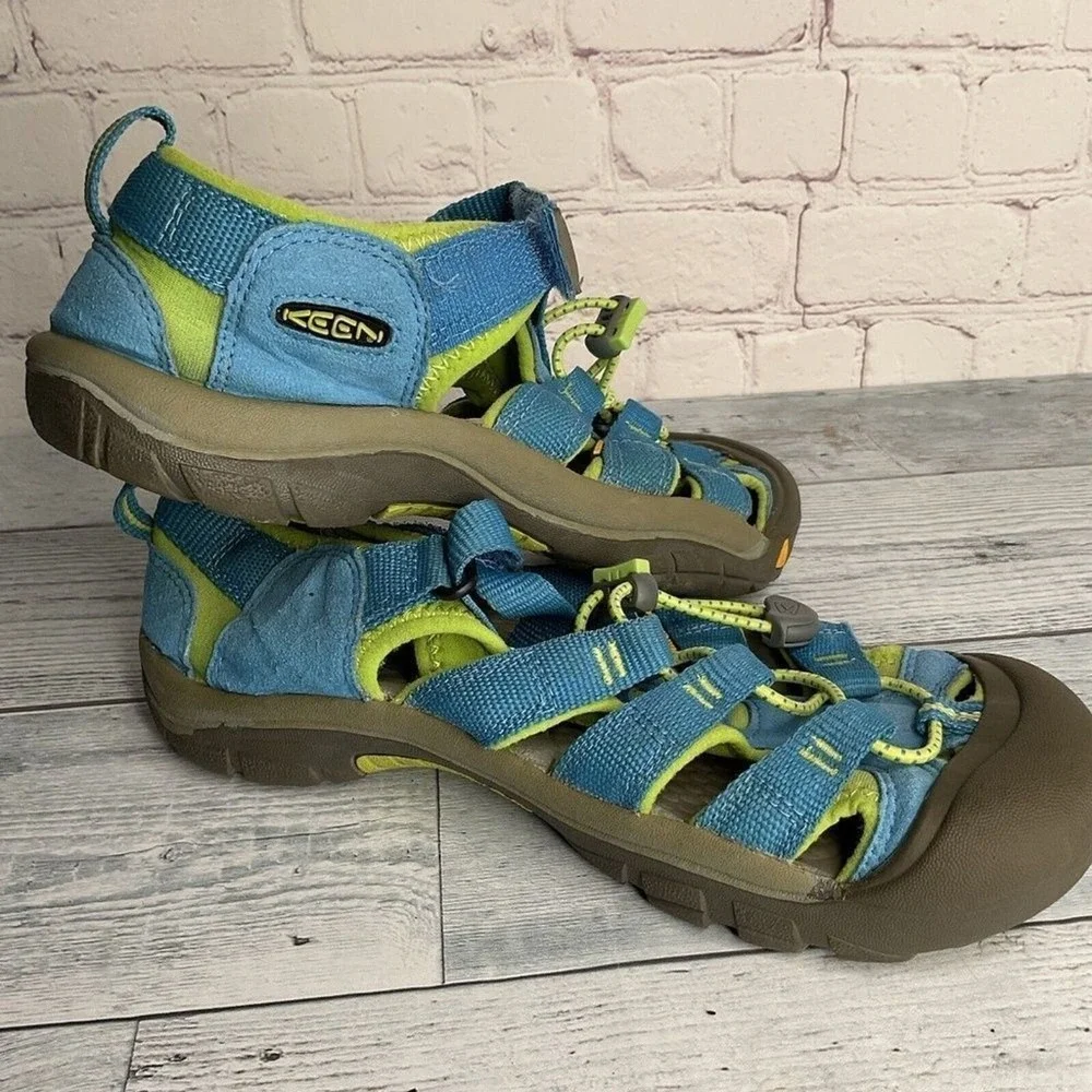 Keen Newport Aqua Blue Waterproof Hiking Slip‎ On Sandals Big Kids Size 5 China